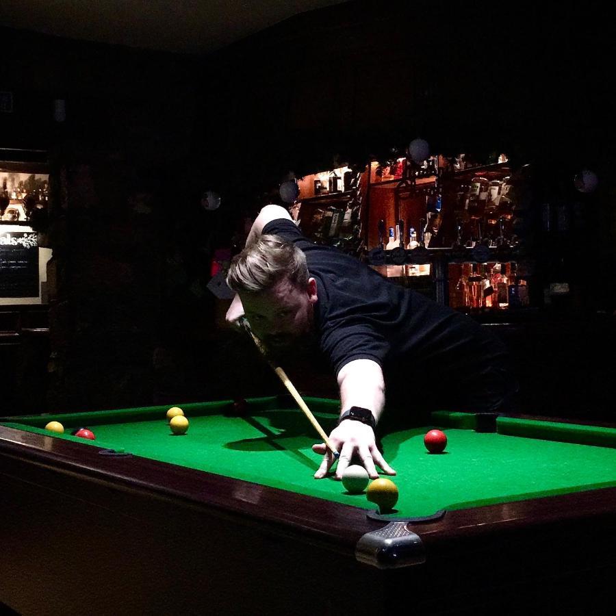 Castle Inn นิวพอร์ต ภายนอก รูปภาพ